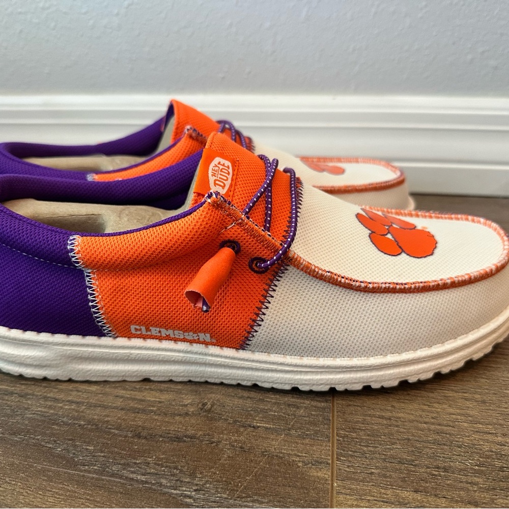 Hey Dude Clemson NEW - Orange, Purple, and White
